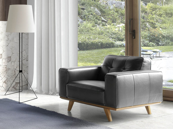Poltrona chester in pelle nera
