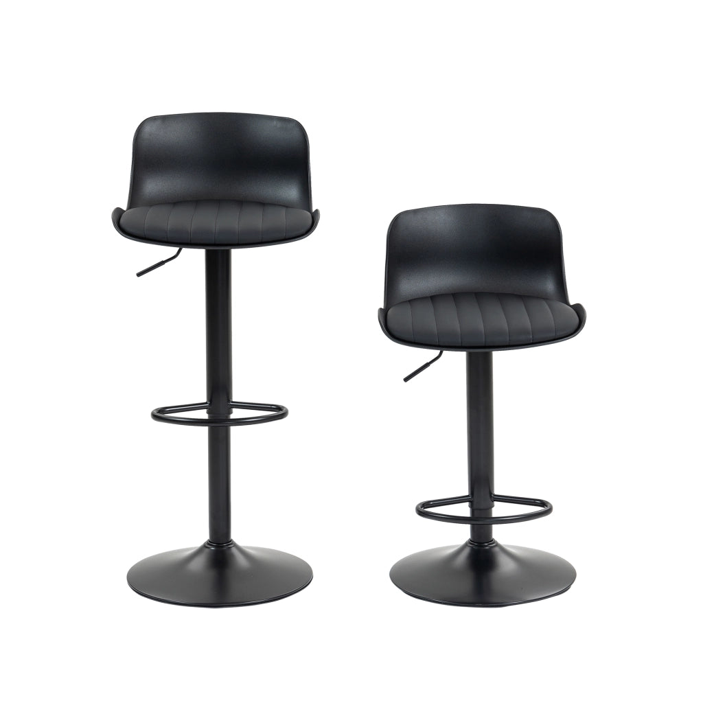 Sgabello da Bar Girevole con Altezza Regolabile, Schienale Ergonomico e Poggiapiedi, in Metallo Imbottito Nero