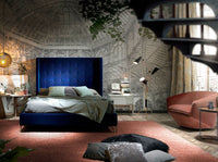 Poltrona girevole in velluto pesca