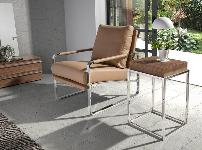 Poltrona in ecopelle visone