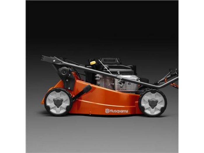 Tagliaerba a scoppio Husqvarna semovente LC247S motore 139cc 3Hp taglio 47cm