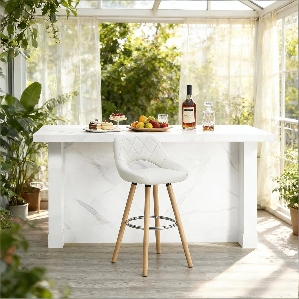 Sgabello bar bianco con schienale, seduta in similpelle e gambe in legno massello, h 91 cm