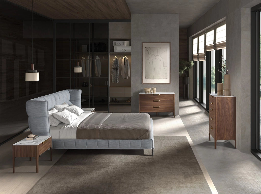 Chiffoniere in noce con piano in vetro effetto marmo