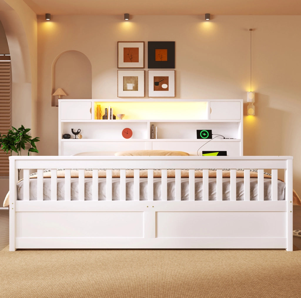 Letto piattaforma 180x200 cm con testiera libreria; LED e 4 cassetti; bianco