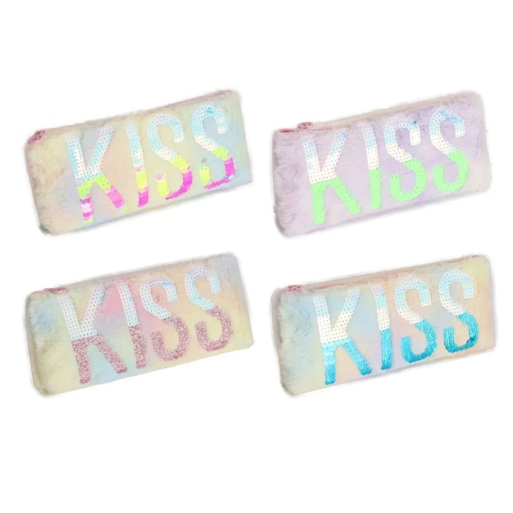 Trade Shop - Astuccio Penne Matite Multifunzione Design Peluche Scritta Kiss Paillettes 22x10cm 615082 -