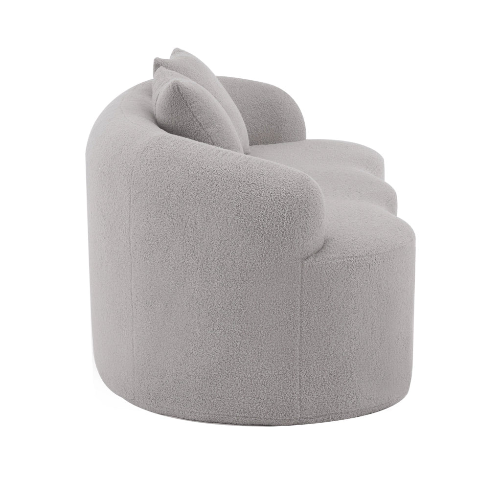 Divano a due posti curvo con cuscini e braccioli arrotondati in schiuma e molle, stile moderno, grigio chiaro