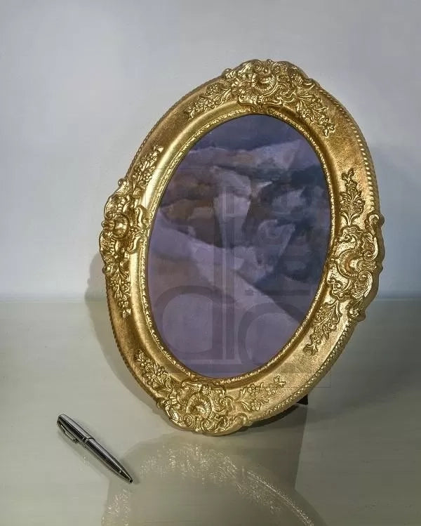 Mobili2g - portafoto in foglia oro ovale- misure: l.38 x h.48 x p.2