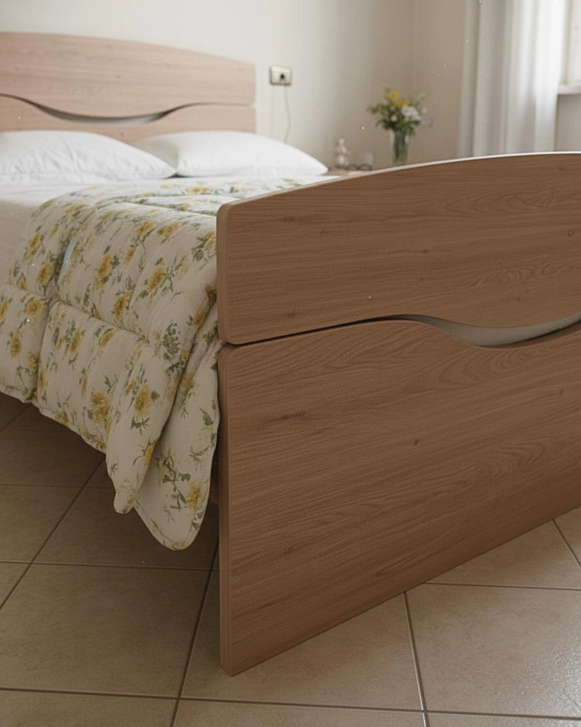 Letto Smile con fascioni e pediera - Letto una piazza e mezzo 127 x 197 - Struttura virginia - Rete e materasso esclusi_