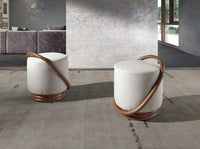 Pouf in tessuto bianco