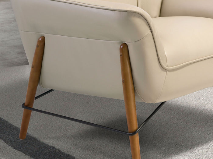 Poltrona in pelle sabbia