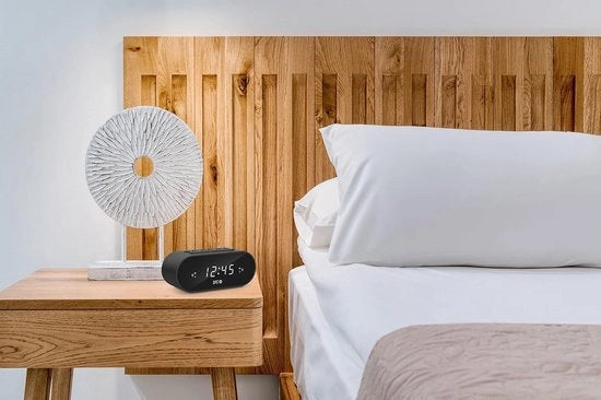 Radio sveglia compatta con tasti elevati, grande pulsante snooze/sleep, doppio allarme, display XL, cifre grandi, alimentazione a batterie - Nero