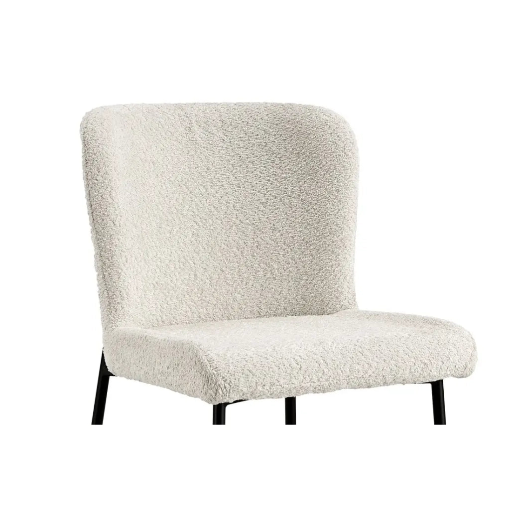 Sedia rivestita in Bouclé per sala da pranzo colore Ecru. Collezione LISE