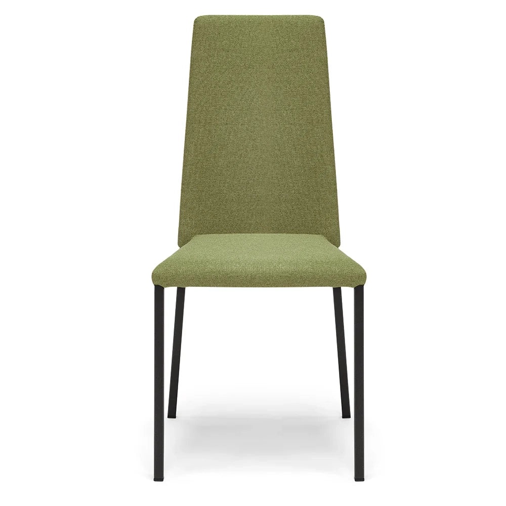 Set 4 sedie imbottita modello BETTY STYLE per interni, design moderno, gambe quadre in metallo, schienale e seduta rivestiti con tessuto morbido al tatto Verde Oliva