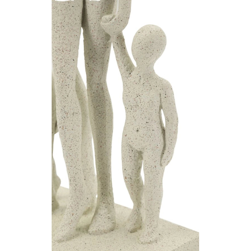 Statuetta famiglia Stons in resina color crema