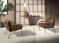 Poltrona in pelle marrone cognac