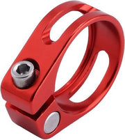 Zadelpen di retenzione per bicicletta da corsa e mountain bike con clip rossa, compatibile con diametri 28.6mm, 31.8mm e 34.9mm.