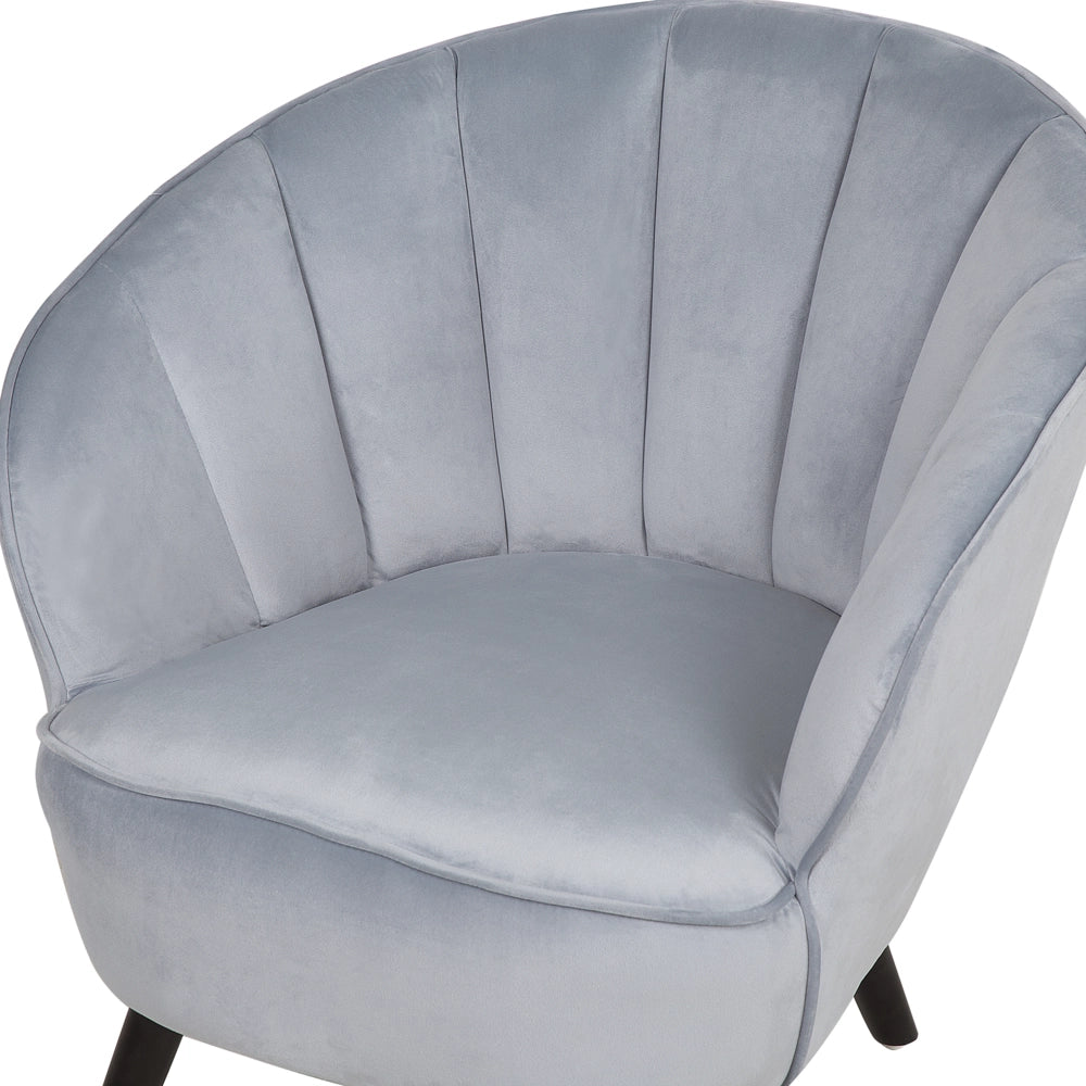 Poltrona con rivestimento in tessuto di velluto grigio chiaro Sedia con schienale Glam Shell