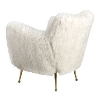 Poltrona bianca in tessuto a pelo lungo