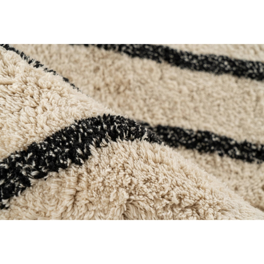 Tappeto in cotone Mylen con motivo a rombi crema e nero
