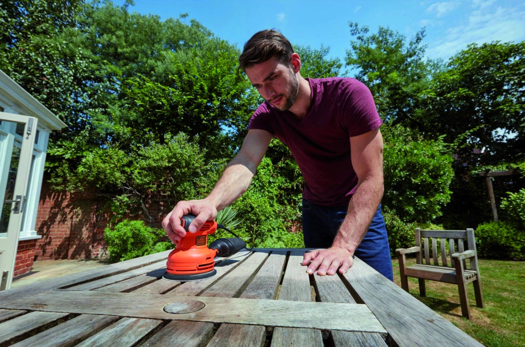 Black+Decker LEVIGATRICE ROTORBITALE BEW210-QS 230 W
