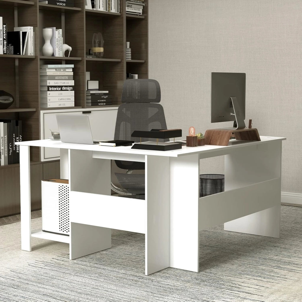 130 cm, scrivania a forma di L, moderna stile semplice scrivania con scaffalature, 2 fori di gestione dei cavi, design salvaspazio, scrivania angolare per casa, ufficio (bianco), FE43794
