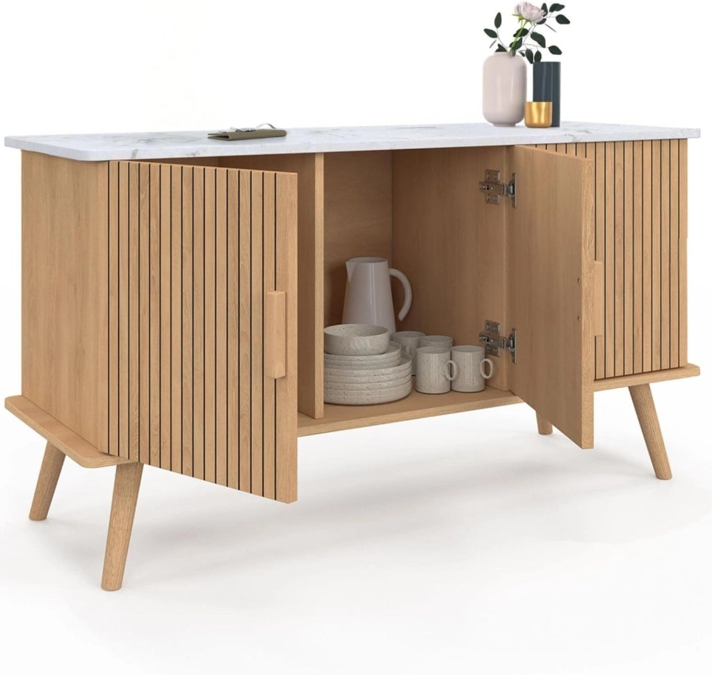 Credenza JULIETTE 110 cm, piano effetto marmo, 3 ante a doghe, doghe in legno color rovere