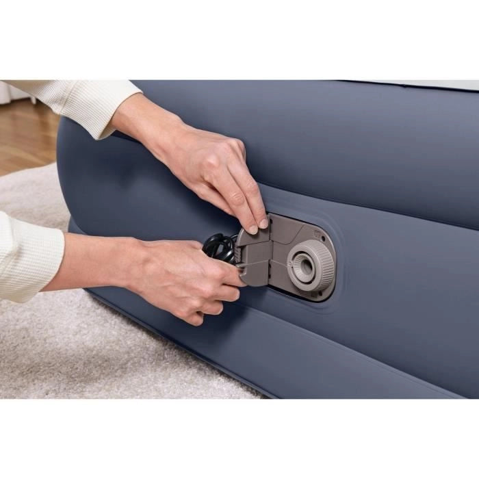 Letto gonfiabile - BESTWAY - 67923 - Tritech SleekFlow - 2 posti, 226 x 152 x 84 cm, testiera, pompa integrata