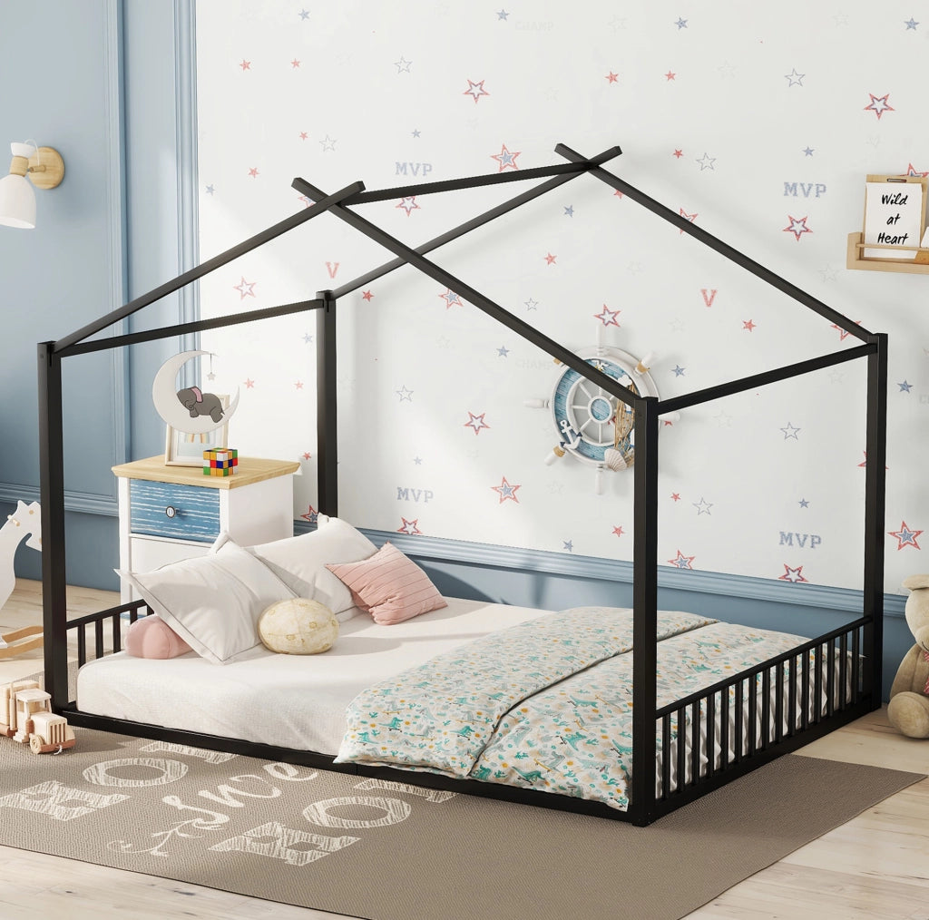 Letto per bambini in ferro nero 140x200 cm con struttura a forma di casa