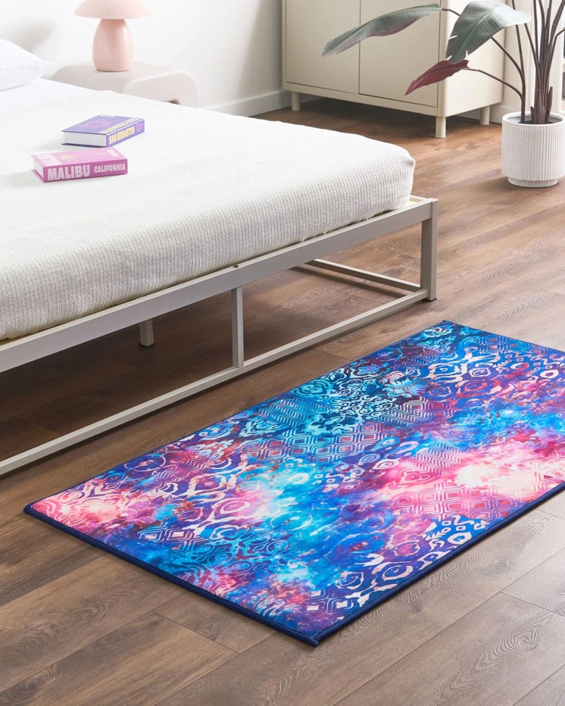 Tappeto multicolore in poliestere 80 x 150 cm tessuto a trama piatta stile orientale boho con vivaci motivi stampati