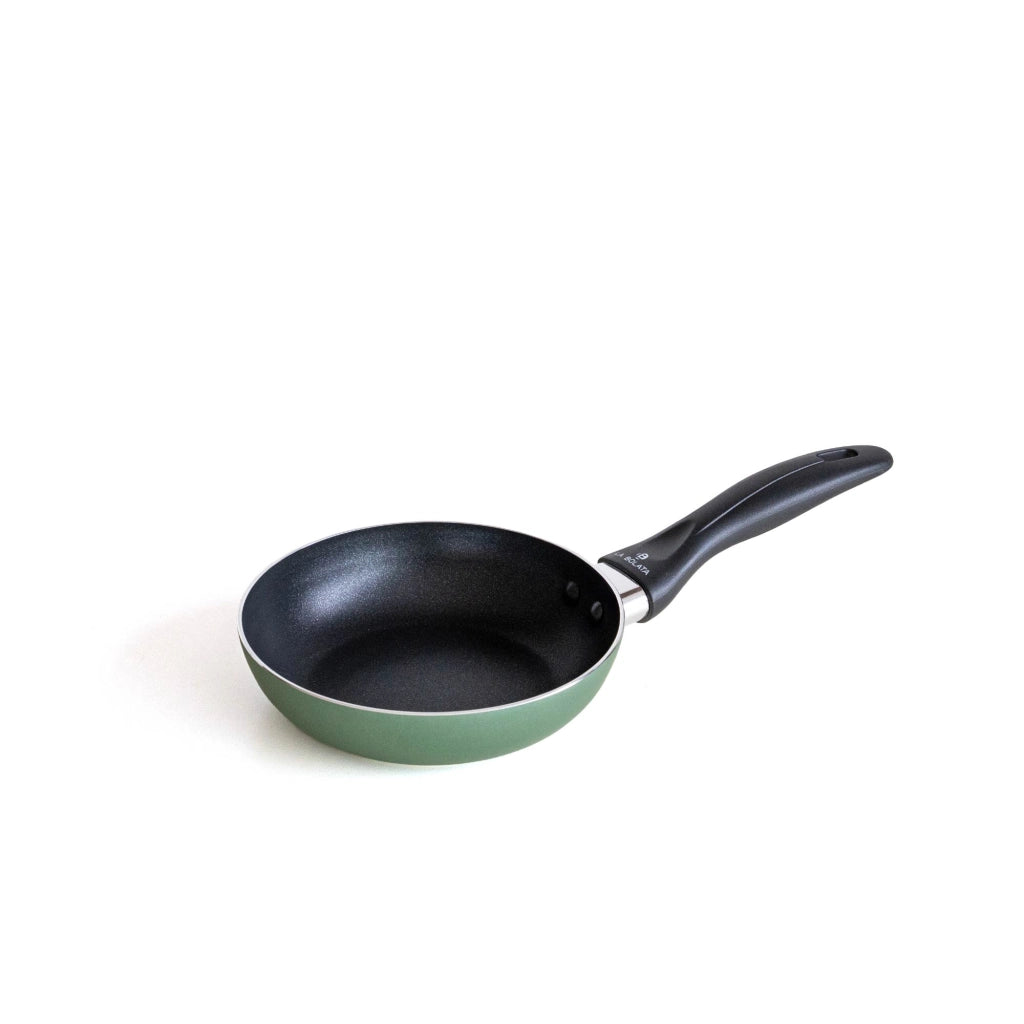Set 4 Pezzi Salva Padelle In Pvc Proteggi Pentole Graffi Urti Separatori Cucina Pentole Tappetini Sottopentola Divisori Colorati Antigraffio Prodotto Italiano 16 cm