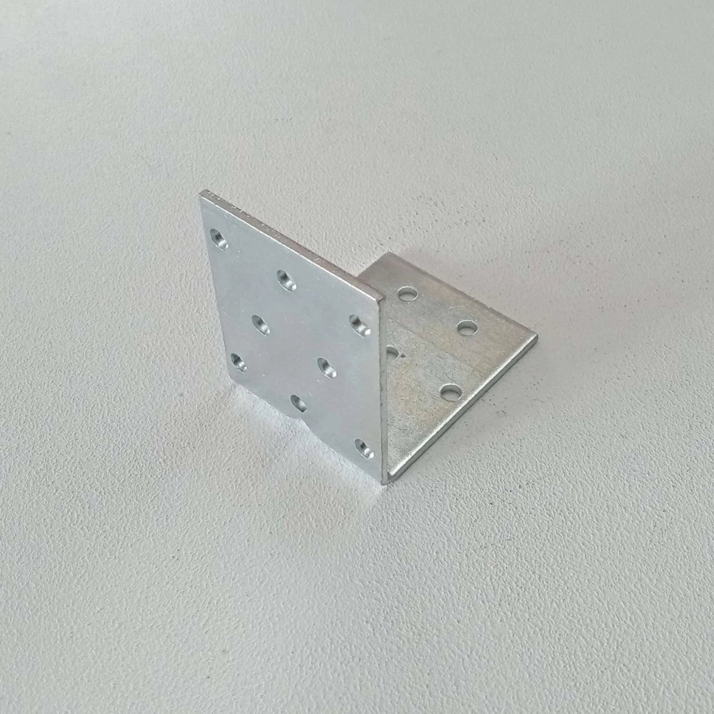 Squadretta di giunzione angolare 60x60x50mm - 5pz
