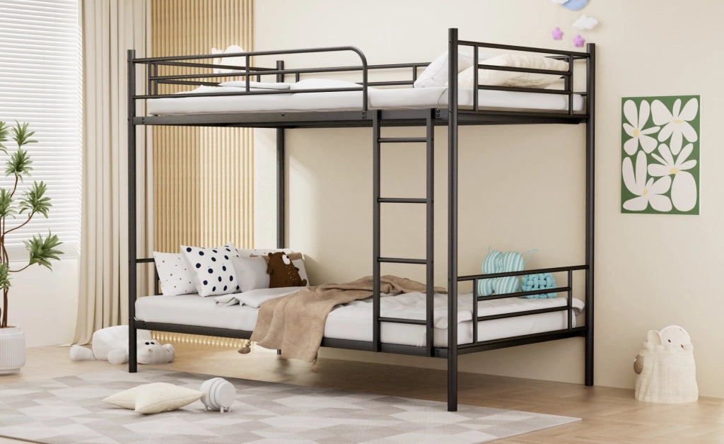 Letto a castello in acciaio 90 x 190 cm con scala e parapetto; nero