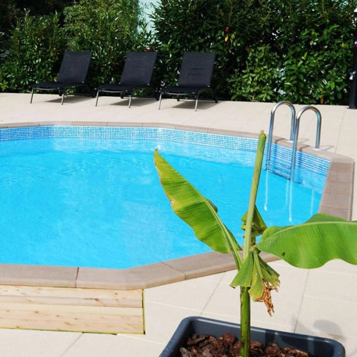Piscina in pietra ricostruita effetto legno NATURALIS 7,75 x 4,72 x h 1,28 m Tipo filtrazione: Filtrazione a sabbia + Locale Tecnico