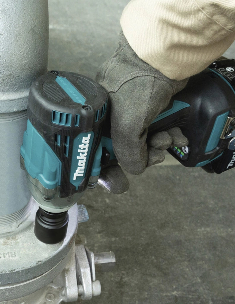 Avvitatore ad Impulsi MAKITA DTW301RTJ1 (1 x 5,0 Ah + DC18RC + MAKPAC 2)