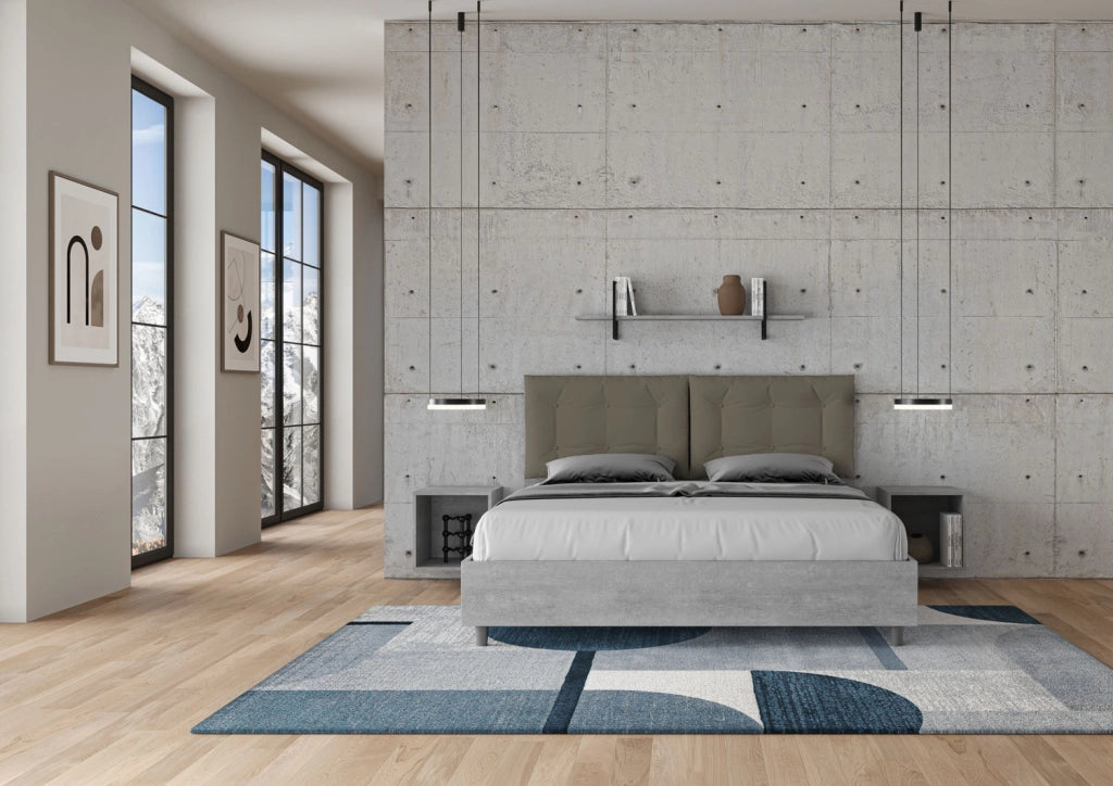 Letto Matrimoniale 160x200 cm con Rete e Contenitore Alzata Comoda Struttura Cemento con Cuscini in Similpelle Egos