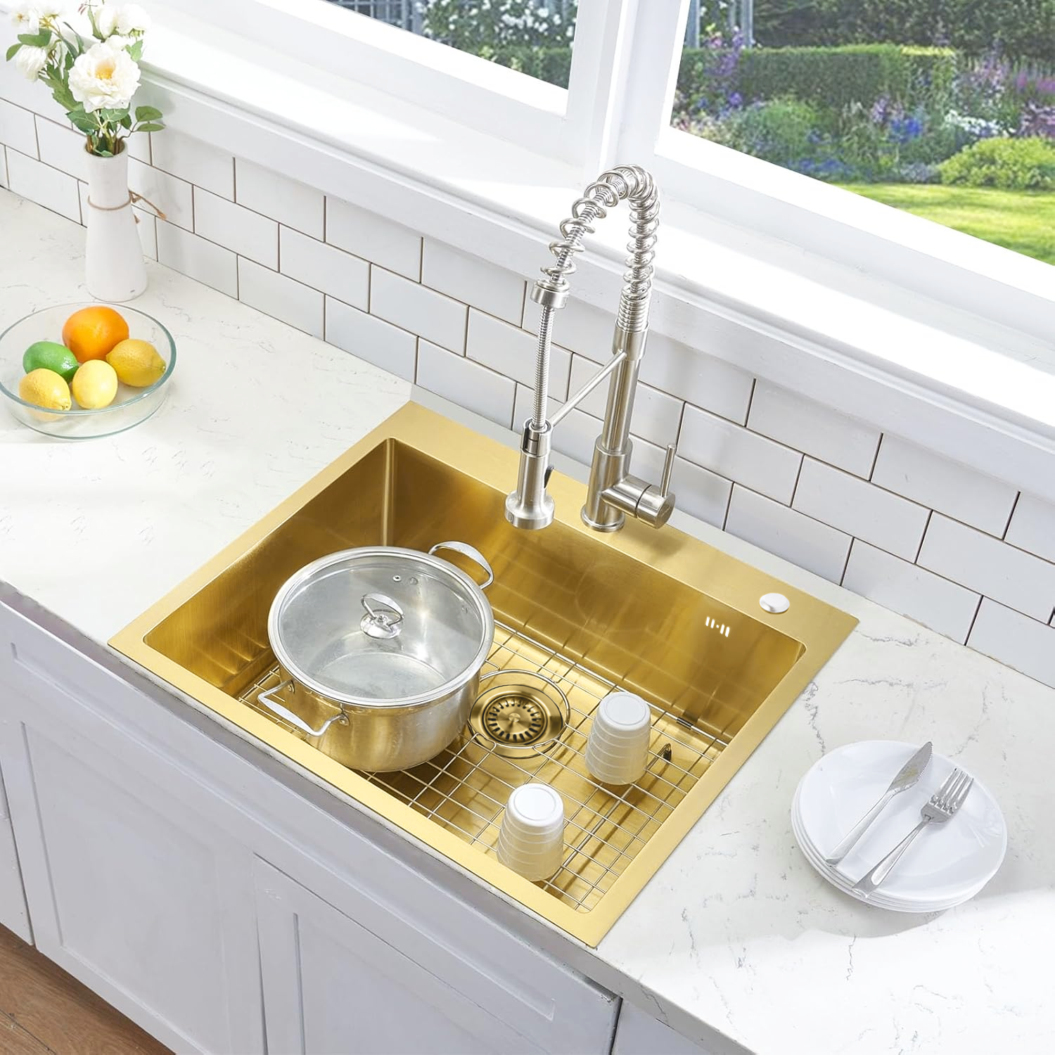 Lavello In Acciaio Liam Brush Gold con rubinetto da cucina