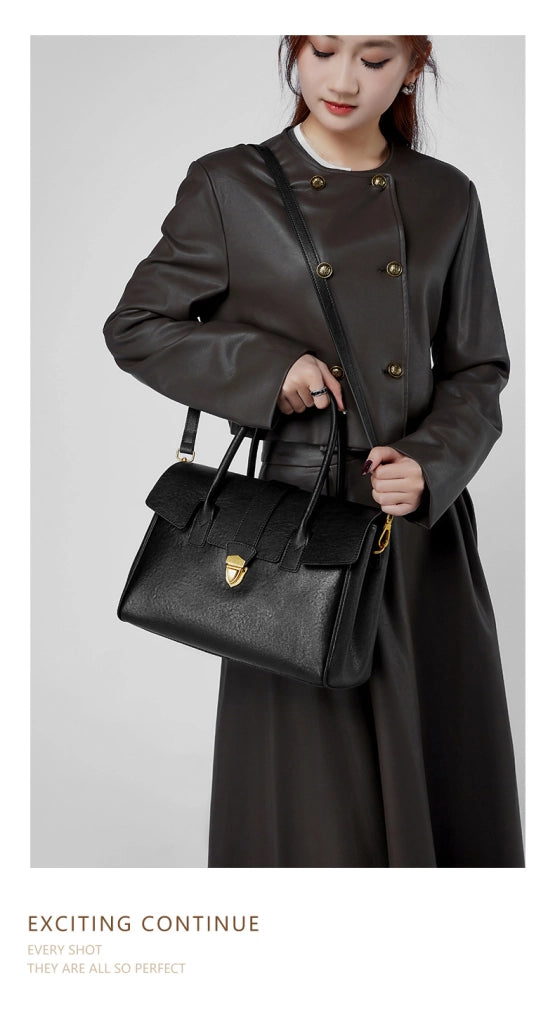 Borsa a mano e a tracolla da donna in vera pelle nera