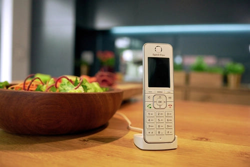 FRITZ!Fon C6 telefono IP cordless bianco