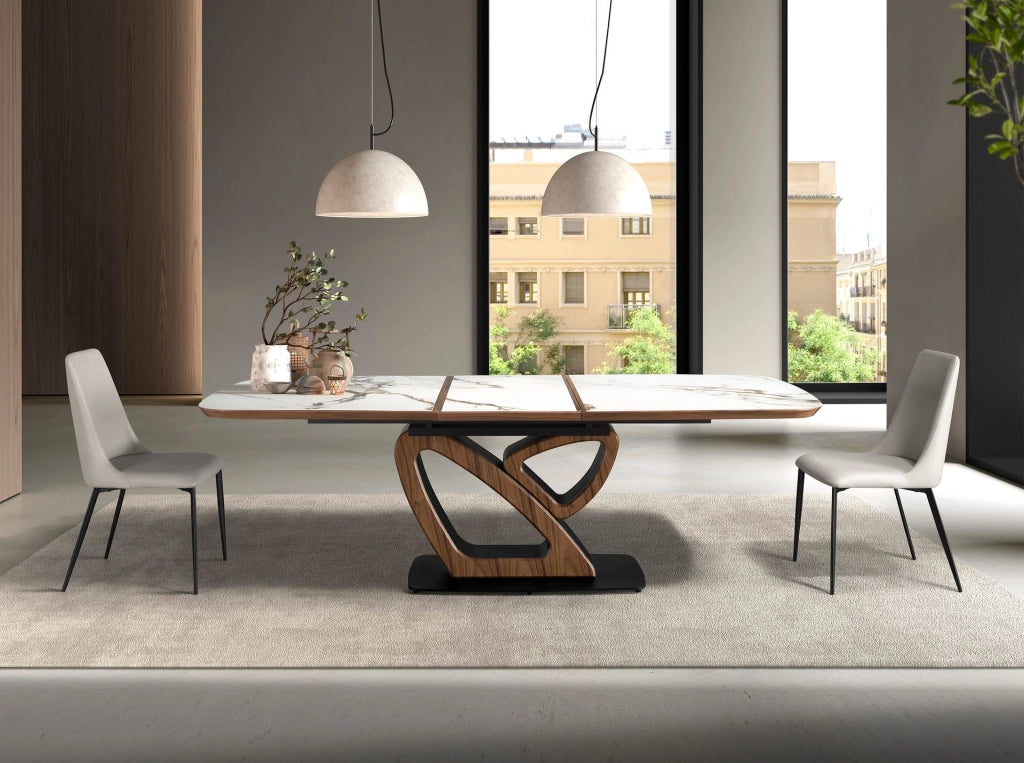 Sedia in similpelle grigio chiaro