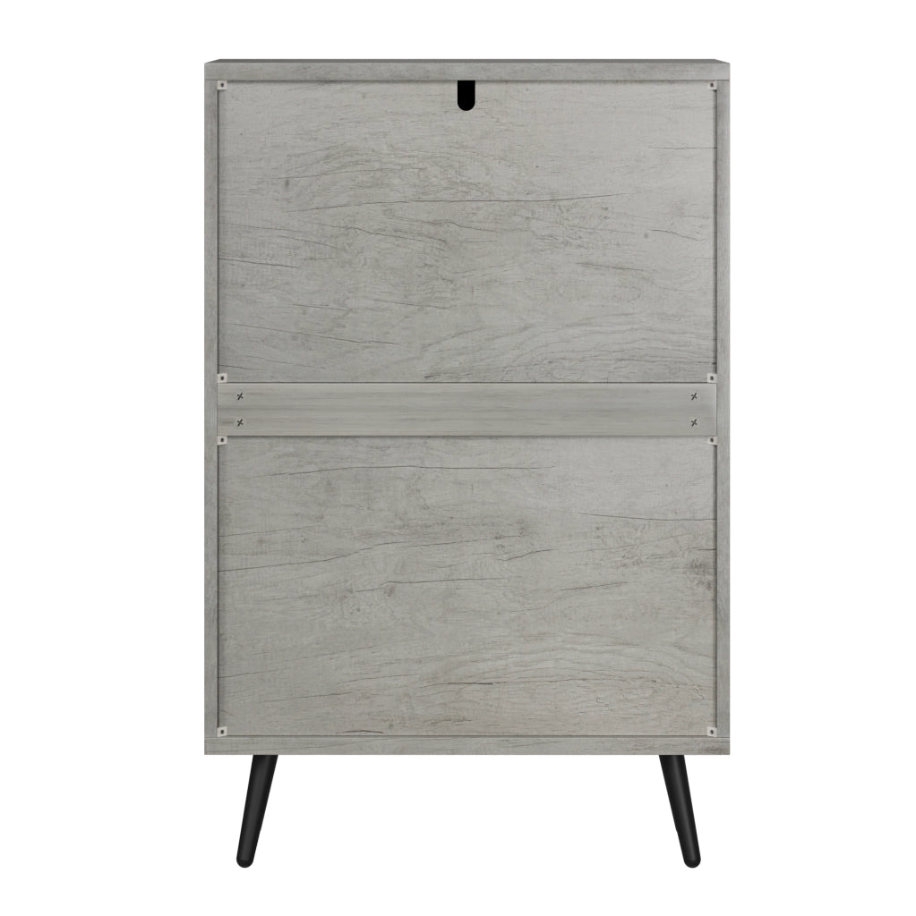 Mobile portascarpe con 2 ante ribaltabili; design scanalato in MDF e truciolare grigio