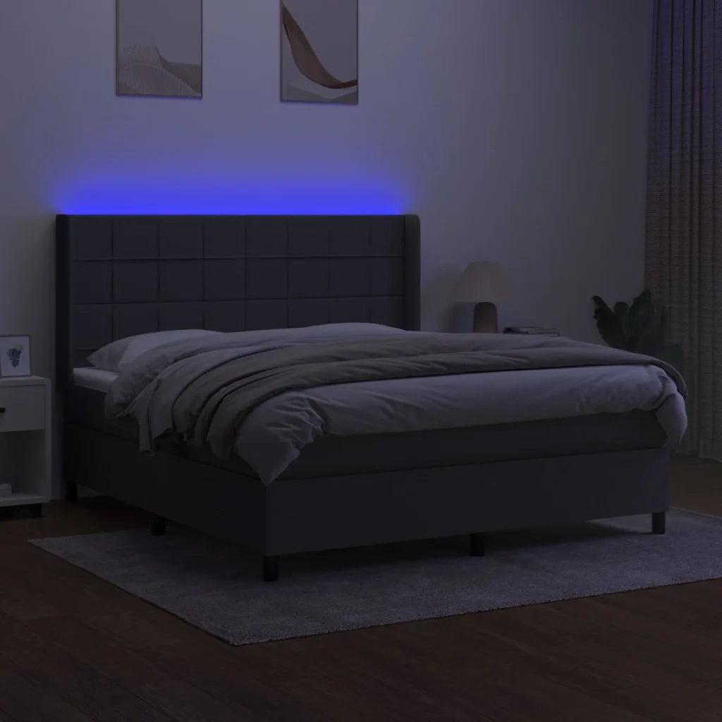 Letto a Molle Materasso e LED Grigio Scuro 180x200cm in Tessuto 3138334