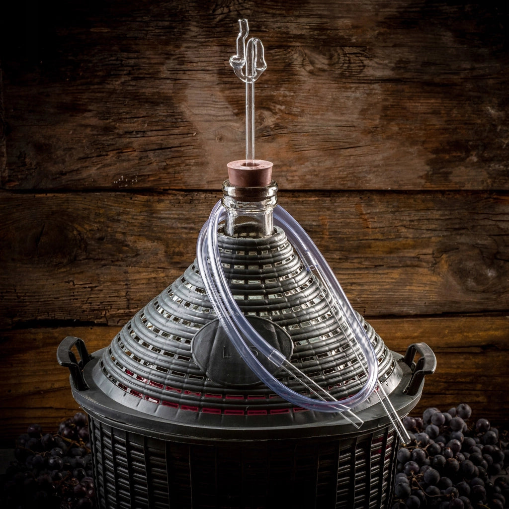 Tubo di fermentazione in vetro KADAX per damigiana, ideale per vino e liquori.