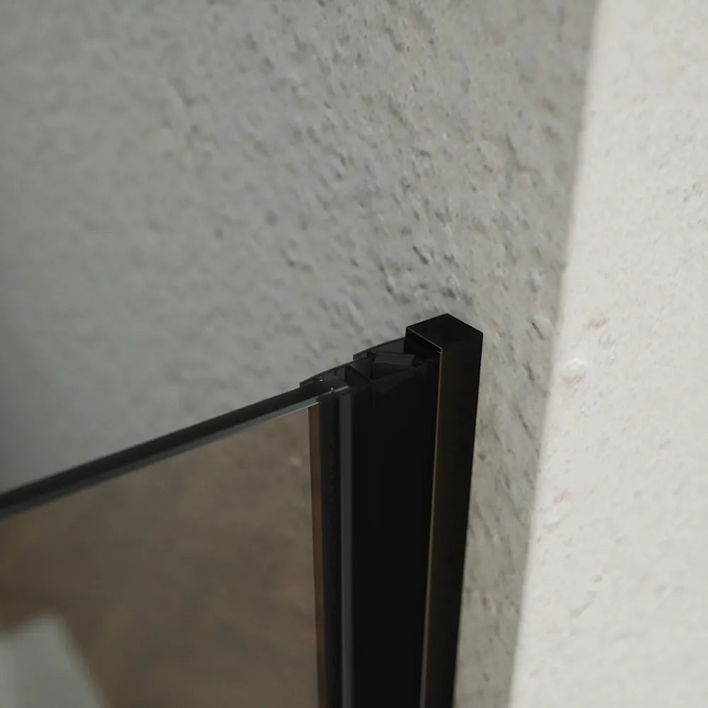 Porta doccia 70cm apertura a battente con profili nero opaco e vetro da 6mm fumè h195 | Elba
