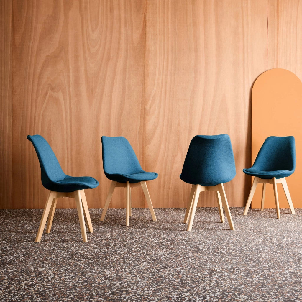 Set di 4 sedie scandinave in legno di faggio e tessuto semplice, blu