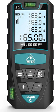 Misuratore di distanza laser 50m/165ft, Misuratore di livello digitale con laser con schermo LCD e illuminazione di sfondo, display a 4 linee, unità di misura di superficie, volume, lunghezza, IP54, con cinturino di livello e 2 batterie.