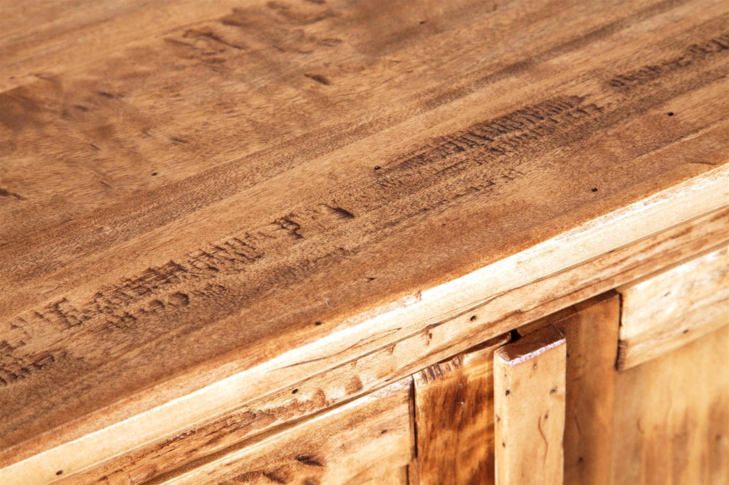 Biscottini Stipetto Country in legno massello di tiglio finitura naturale L68xPR25xH98 cm. Made in Italy