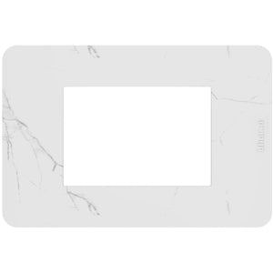 Placca Bticino MatixGO Effects 3 moduli Carrara effetto marmo JA4803EM