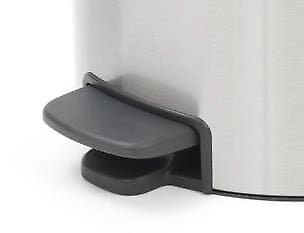 Brabantia 111822 bidone per la spazzatura 30 L Rotondo Acciaio inossidabile