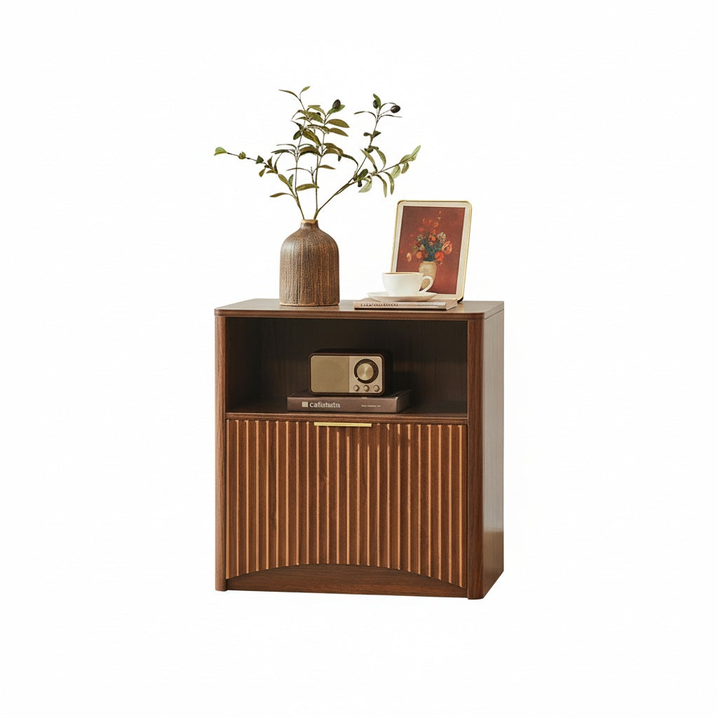 Comodino con cassetto aperto - Xylo - Impugnature dorate finitura noce