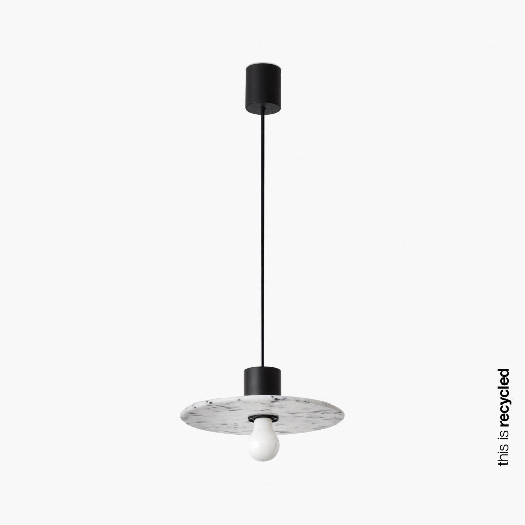 CONFETTI 300 lampada a sospensione in marmo riciclato ›30cm